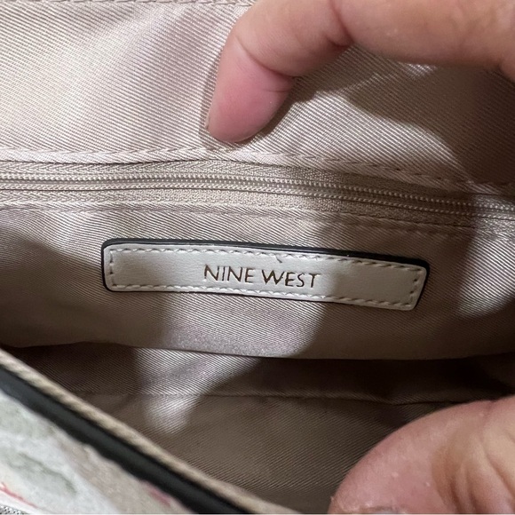 NWT Nine West Bowie Floral Crossbody Bag - White and Pink Flap Purse Handbag NEW - Picture 8 of 8